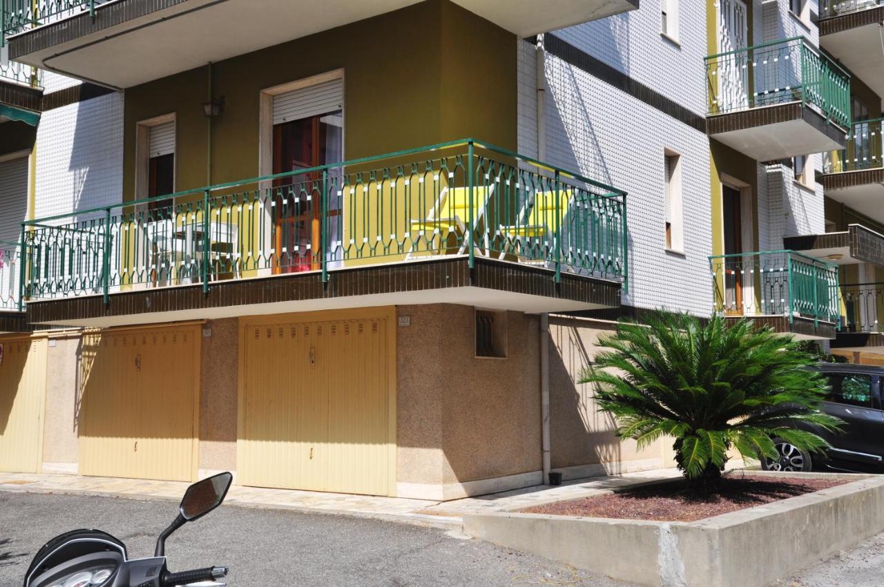 Viale Repubblica 329 1 Apartment Pietra Ligure Bagian luar foto