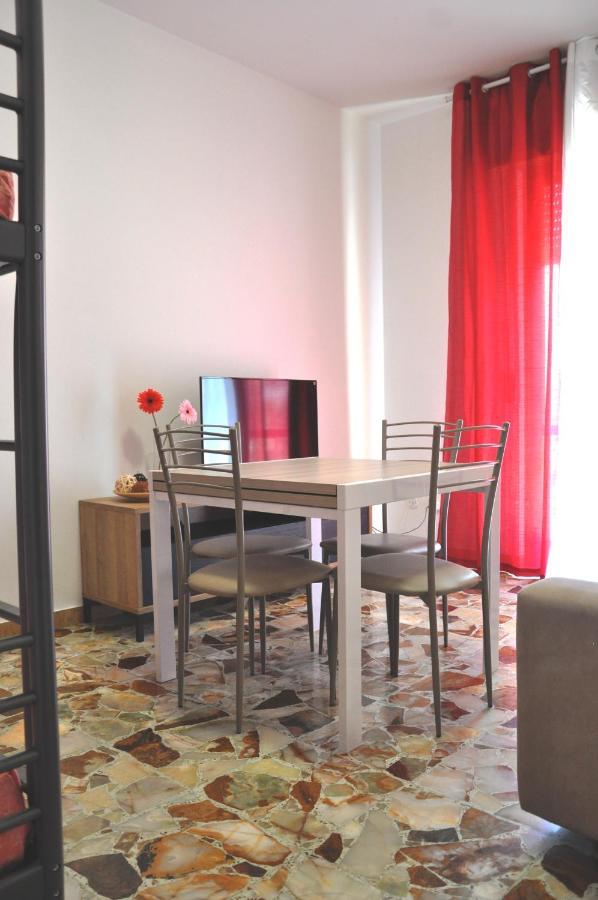 Viale Repubblica 329 1 Apartment Pietra Ligure Bagian luar foto
